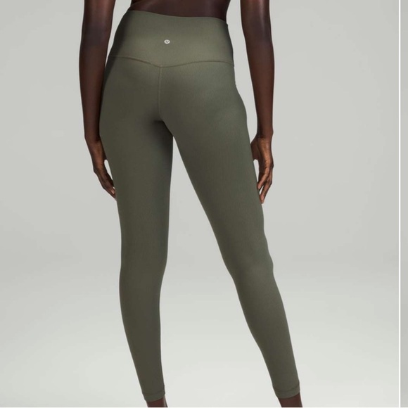 LIKE NEW Lululemon lululemon Align™ Ribbed High-Rise SZ 4 - Picture 3 of 7